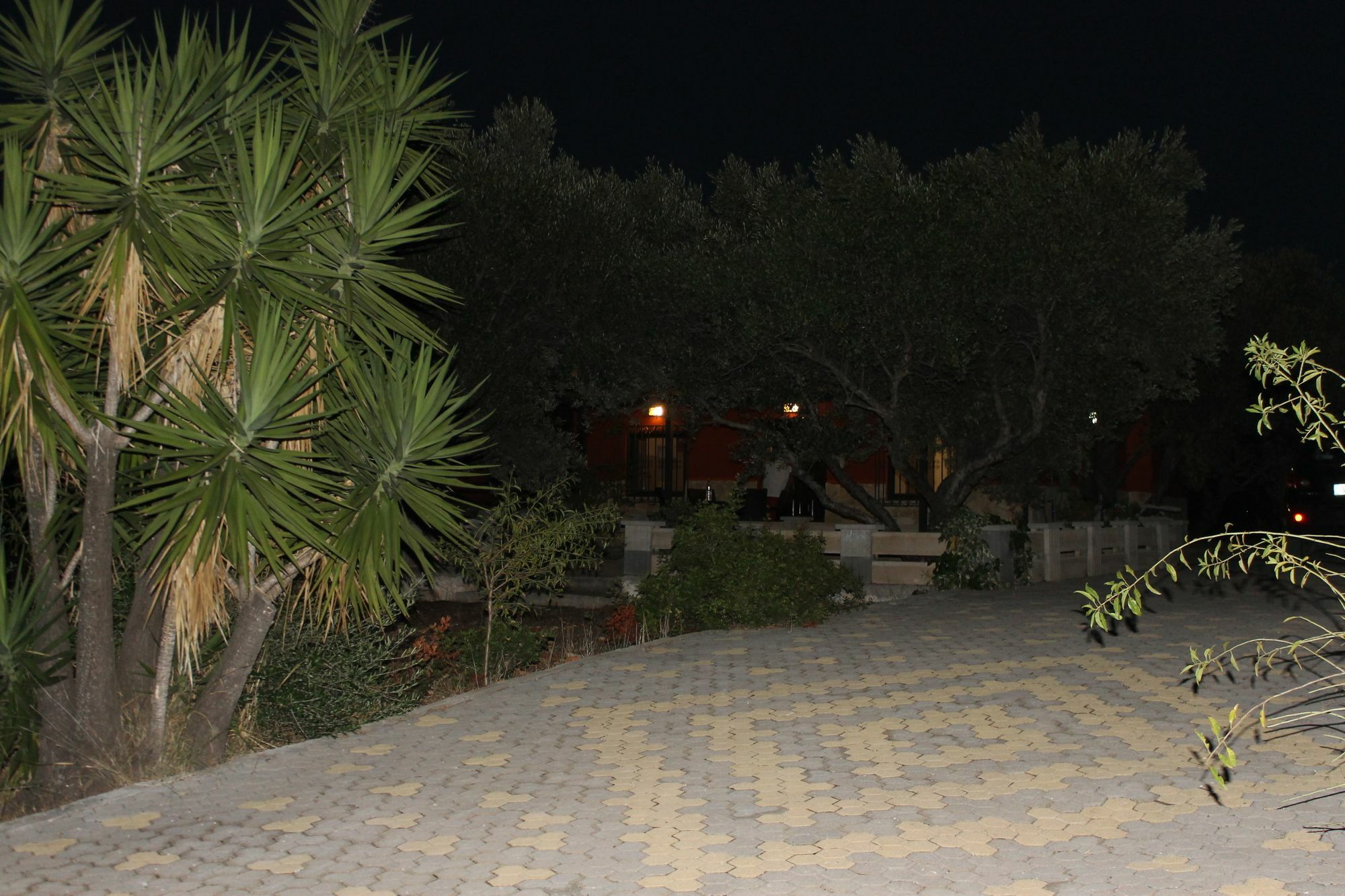 Katy'S Place Kalathas Luaran gambar